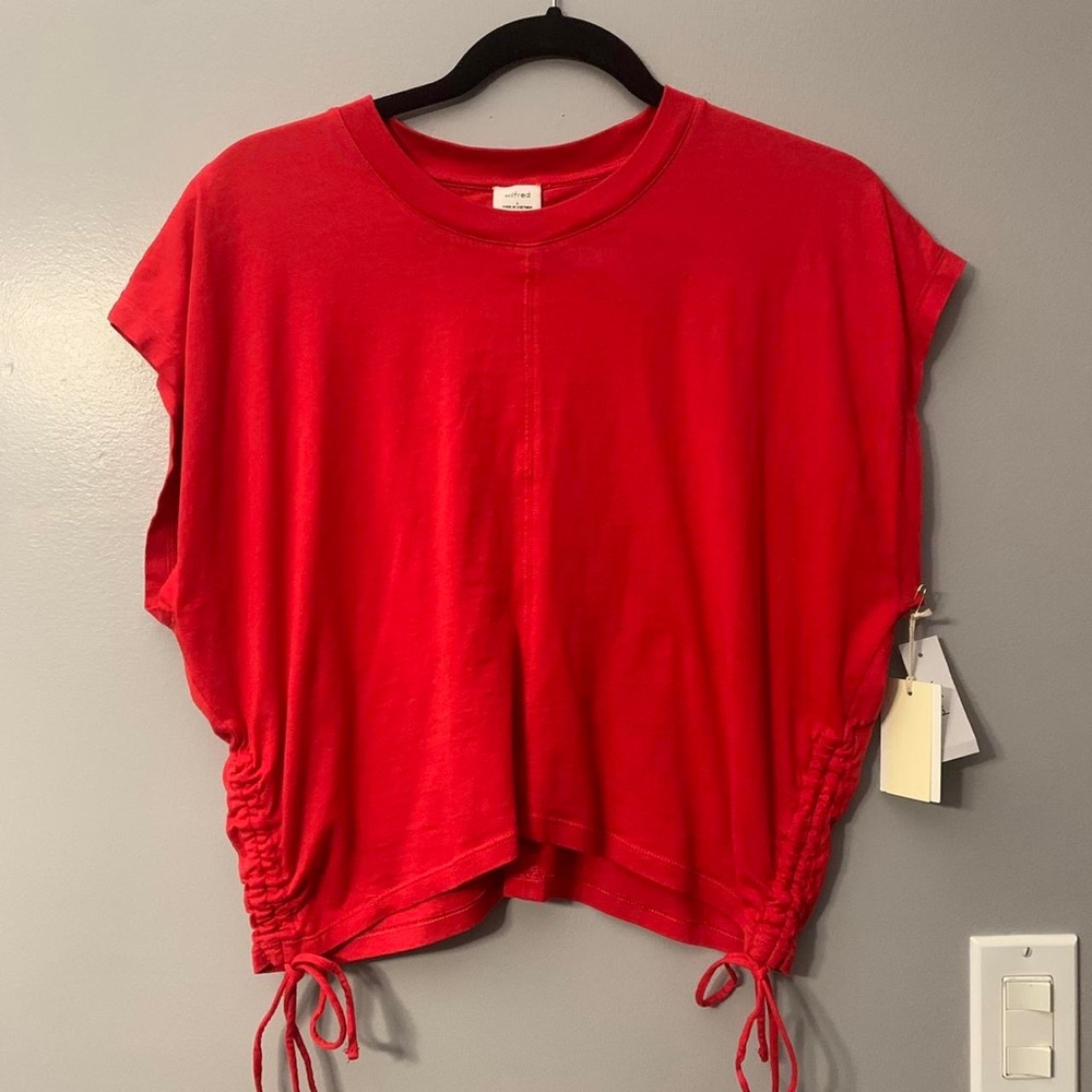 Aritzia Wilfred Red side cinch top